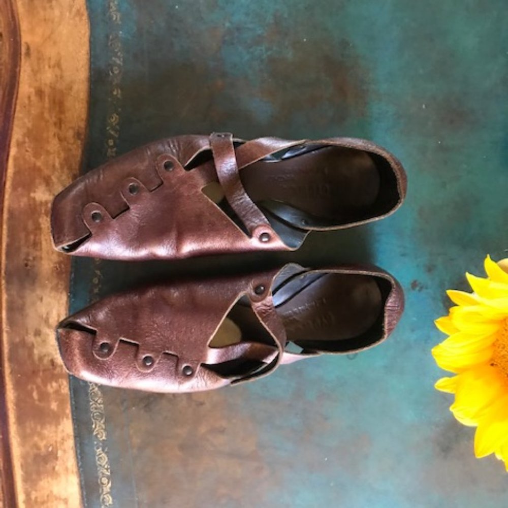 Cydwoq Womens Shoes 8.5